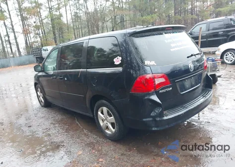 2010 Volkswagen Routan Se из США, поврежденный, VIN 2V4RW3D15AR280277